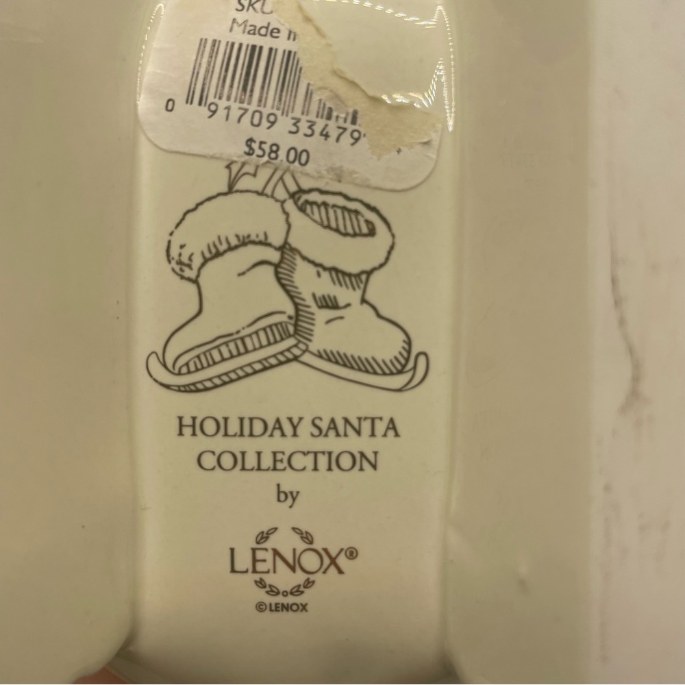 Lenox Holiday Santa Collection Creamer Sleigh Creamer Holly & Ribbons - Picture 6 of 8